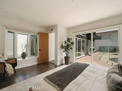 20281 Bancroft CircleCir, Huntington Beach, CA