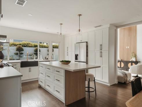20281 Bancroft CircleCir, Huntington Beach, CA