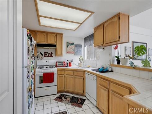 4581 Warner 302 , Huntington Beach, CA