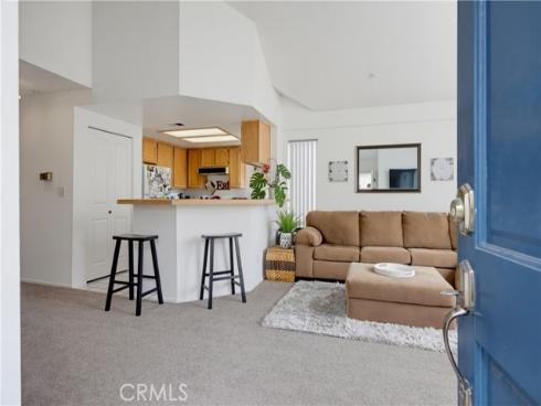 4581 Warner 302 , Huntington Beach, CA
