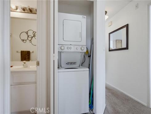 4581 Warner 302 , Huntington Beach, CA