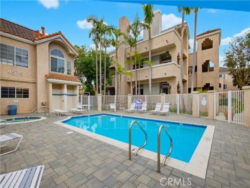 4581 Warner 302 , Huntington Beach, CA
