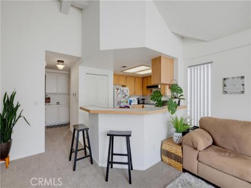 4581 Warner 302 , Huntington Beach, CA