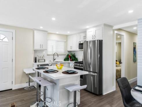 19361 Brookhurst 184 Street, Huntington Beach, CA