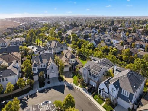 17351 Sagatuck Lane, Huntington Beach, CA