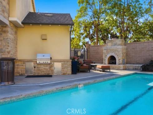 17351 Sagatuck Lane, Huntington Beach, CA