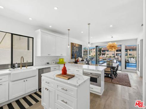 17041 Marina Bay Drive, Huntington Beach, CA