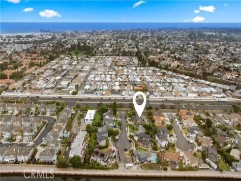 8021  Sunset   Circle, Huntington Beach, CA