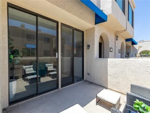 16456 Germain Circle 223 , Huntington Beach, CA