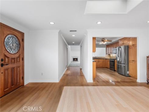 19586 Seagull Lane, Huntington Beach, CA