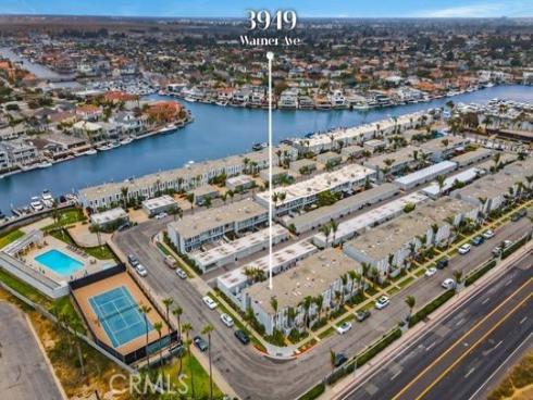 3949 Warner Avenue, Huntington Beach, CA
