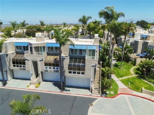 16102  Fame  , Huntington Beach, CA