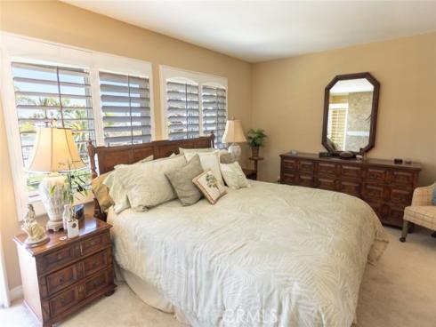 16102  Fame  , Huntington Beach, CA