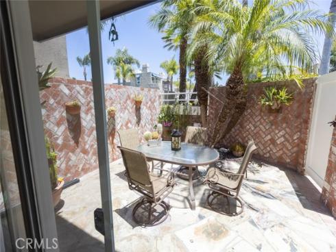 16102  Fame  , Huntington Beach, CA