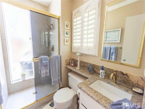 16102  Fame  , Huntington Beach, CA