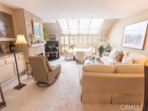 16102  Fame  , Huntington Beach, CA