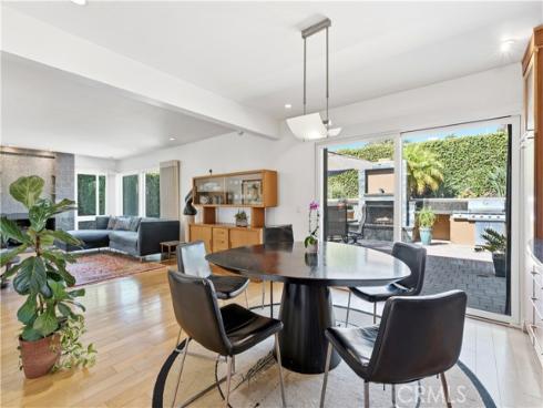 17140  Edgewater   Lane, Huntington Beach, CA