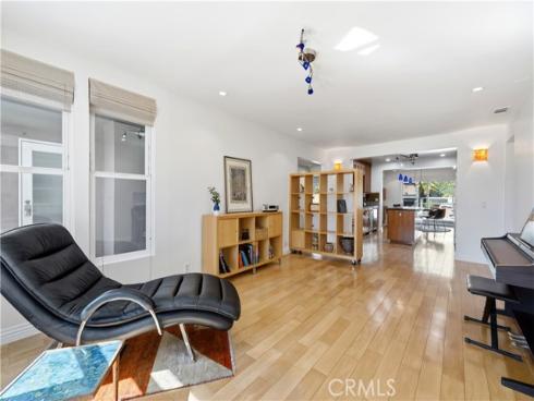 17140  Edgewater   Lane, Huntington Beach, CA
