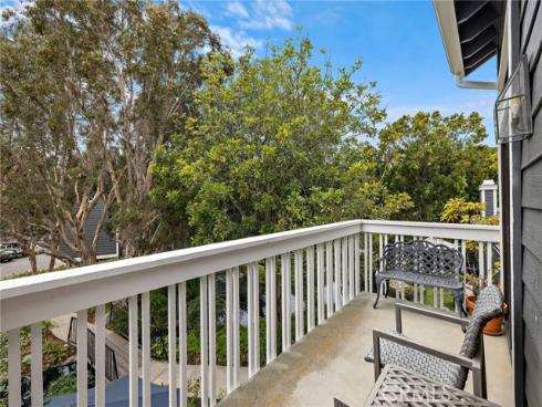 8206  Bridgepoint  206 , Huntington Beach, CA