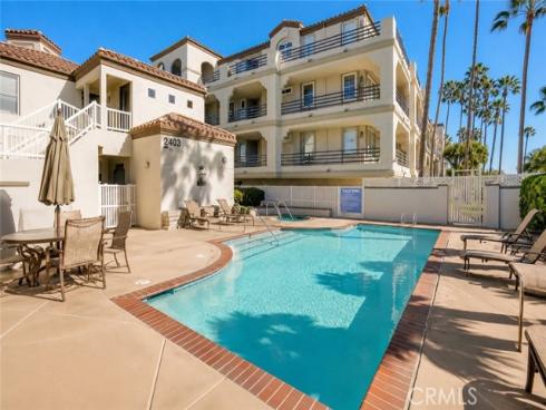 4167 Warner 105 Avenue, Huntington Beach, CA