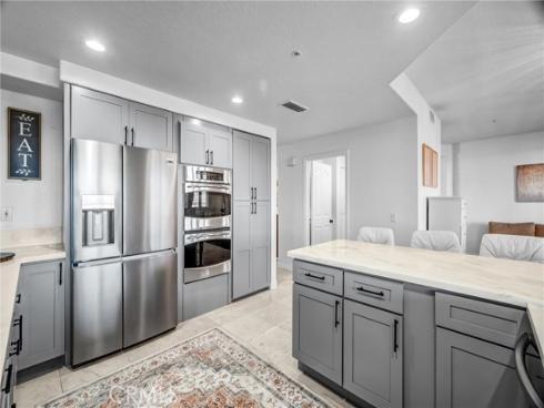 4167 Warner 105 Avenue, Huntington Beach, CA
