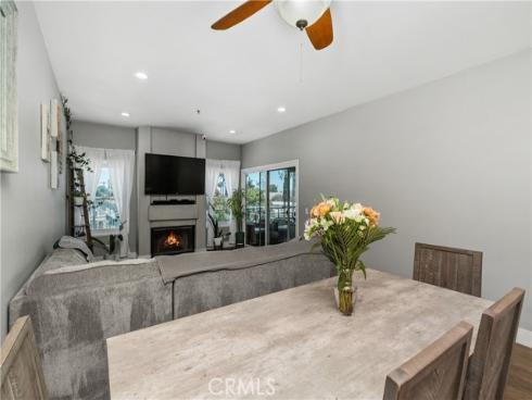 415  Townsquare  308  Lane, Huntington Beach, CA