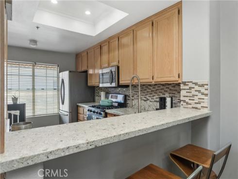 415  Townsquare  308  Lane, Huntington Beach, CA