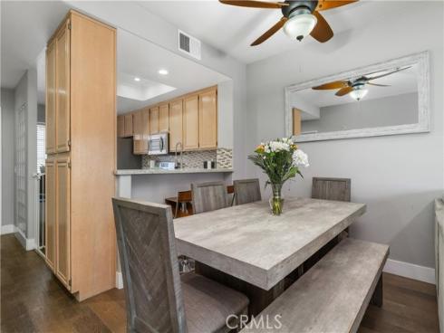 415  Townsquare  308  Lane, Huntington Beach, CA