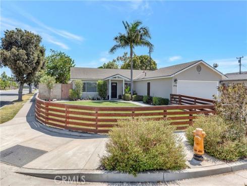 5702 Riviera Drive