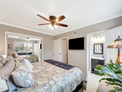 5702 Riviera Drive, Huntington Beach, CA