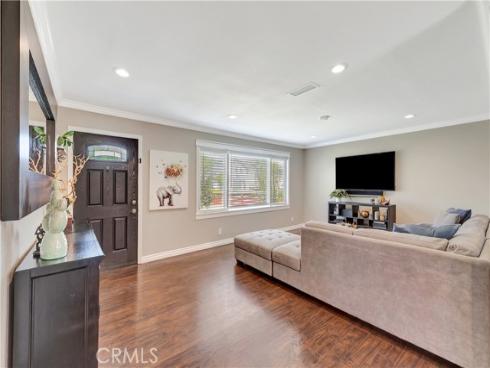 5702 Riviera Drive, Huntington Beach, CA