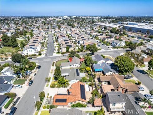 5702  Riviera   Drive, Huntington Beach, CA