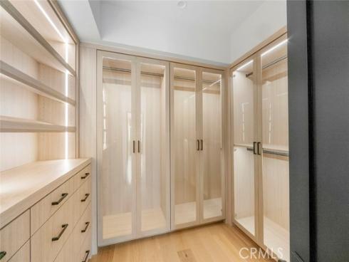 307  14th   Street, Huntington Beach, CA