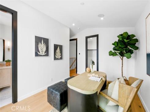 307  14th   Street, Huntington Beach, CA
