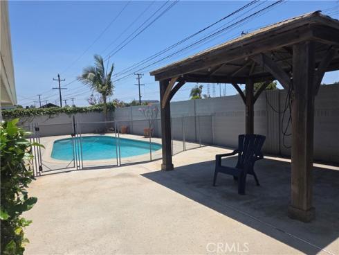 10362 Christmas Drive, Huntington Beach, CA