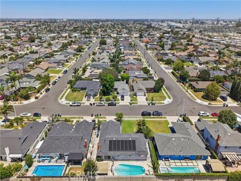 10362 Christmas Drive, Huntington Beach, CA