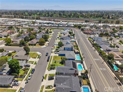 10362 Christmas Drive, Huntington Beach, CA