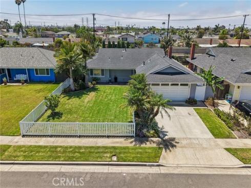 10362 Christmas Drive, Huntington Beach, CA