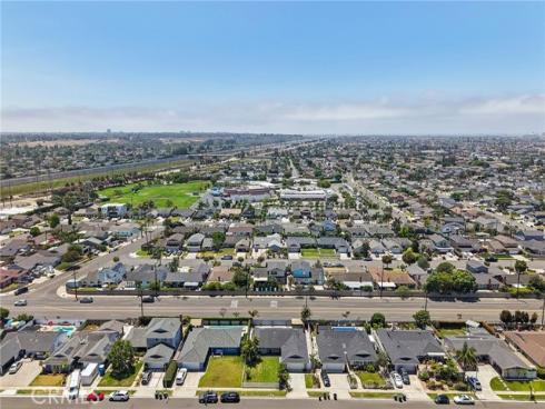 10362 Christmas Drive, Huntington Beach, CA