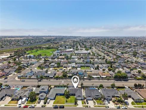 10362 Christmas Drive, Huntington Beach, CA