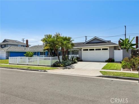 10362  Christmas   Drive, Huntington Beach, CA