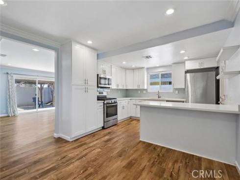 10362 Christmas Drive, Huntington Beach, CA