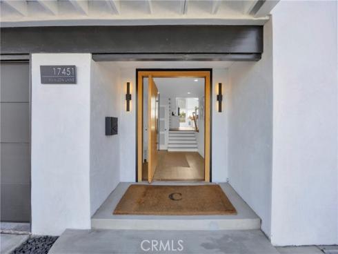 17451 Avalon , Huntington Beach, CA