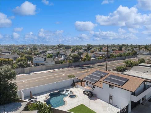 17451 Avalon , Huntington Beach, CA