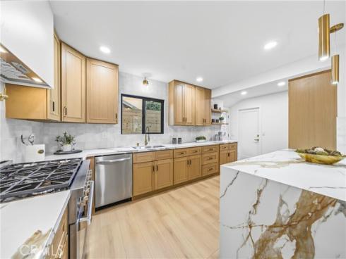 10321 Kamuela Drive, Huntington Beach, CA