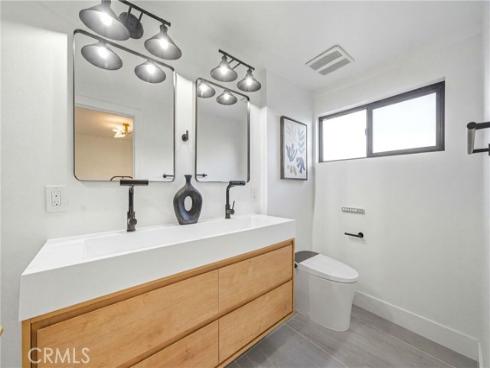 10321 Kamuela Drive, Huntington Beach, CA