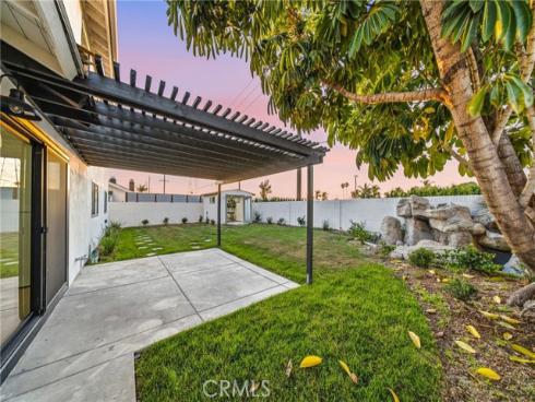10321 Kamuela Drive, Huntington Beach, CA