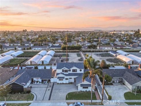 10321 Kamuela Drive, Huntington Beach, CA