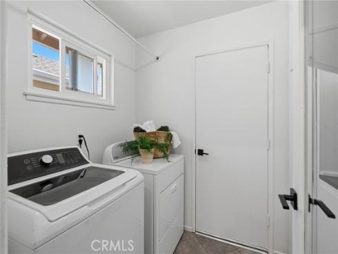 21061 Miramar Ln , Huntington Beach, CA