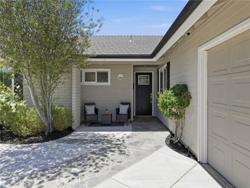 21061 Miramar Ln , Huntington Beach, CA